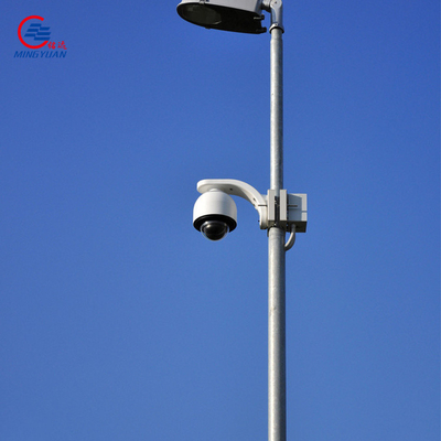 Q235b Galvanized Traffic Signal Light Pole Painted Outdoor Camera