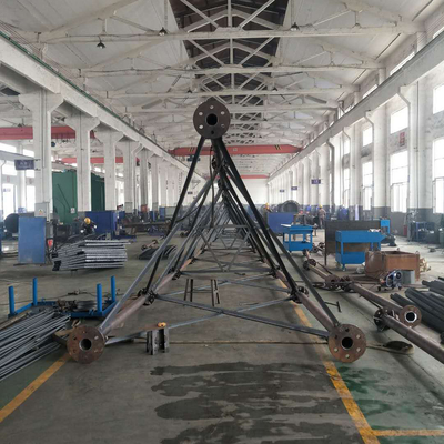 Q355b Angle Lattice Steel Tower Galvanized 4 Legged With Fall Arrest Lightning System